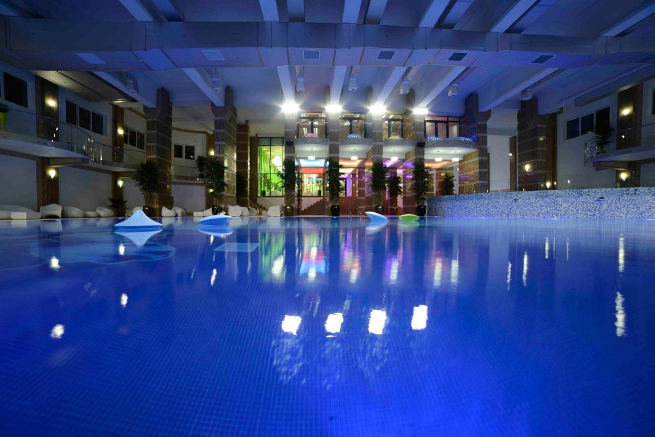 Studio Residence Militari M2 Bukares Bagian luar foto