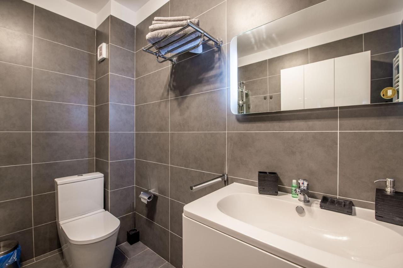 Studio Residence Militari M2 Bukares Bagian luar foto
