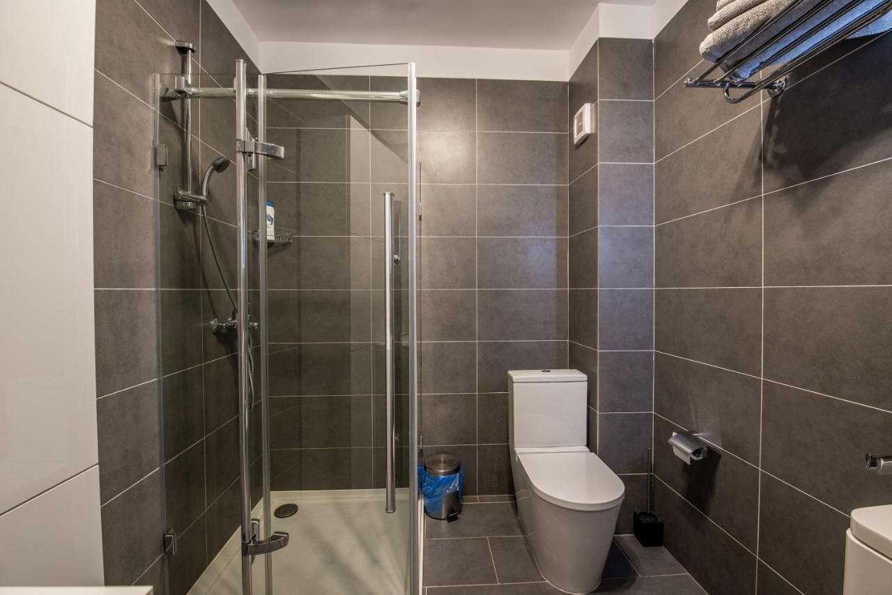 Studio Residence Militari M2 Bukares Bagian luar foto